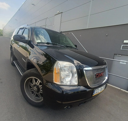 GMC Yukon cena 44900 przebieg: 227900, rok produkcji 2007 z Złotoryja małe 407